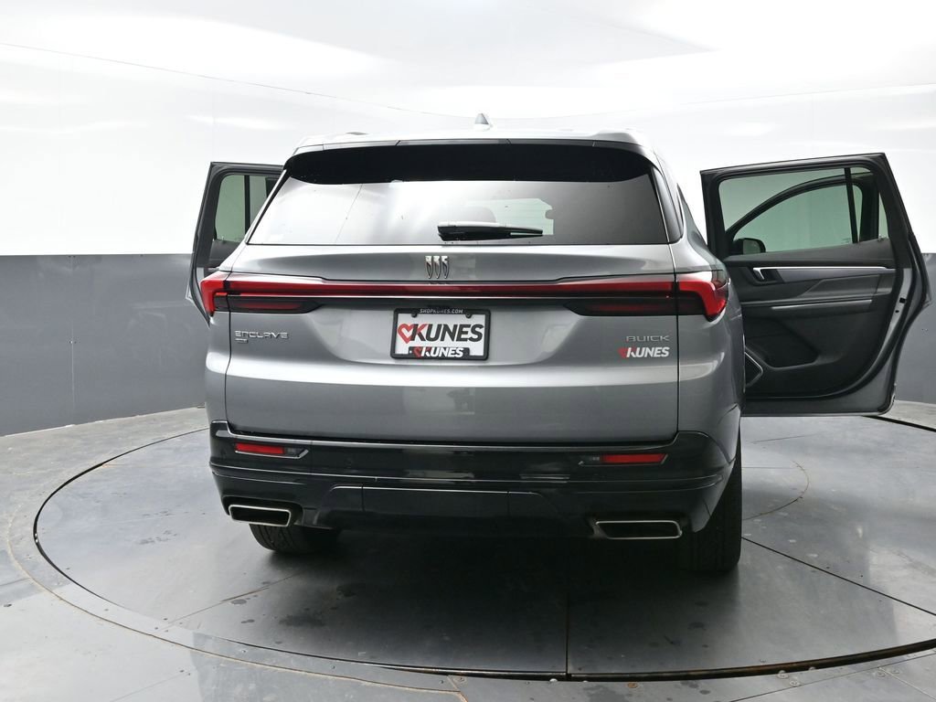 Used 2025 Buick Enclave Sport Touring AWD/4WD image 61