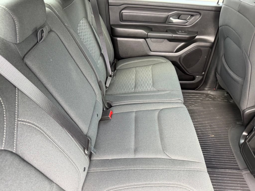 Used 2025 RAM 1500 Classic Warlock AWD/4WD image 16