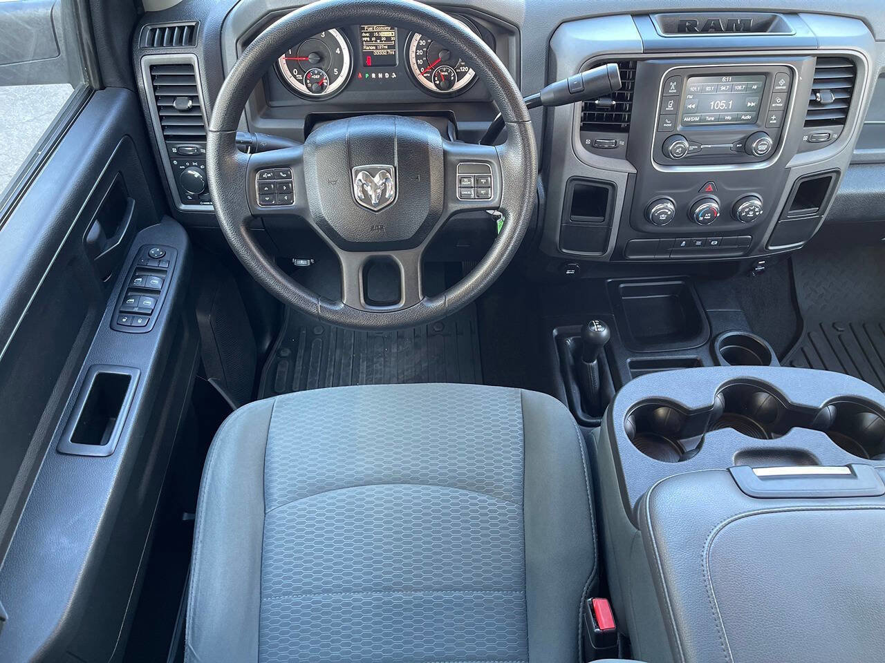 Used 2014 RAM 3500 Tradesman w/ Popular Equipment Group image 28