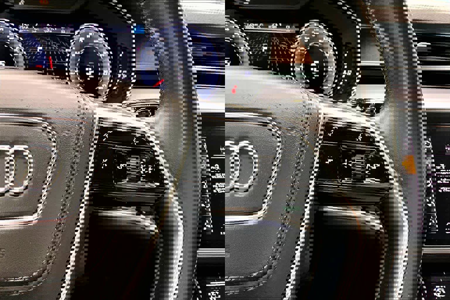 Used 2019 Audi A8 L 3.0T w/ Executive Package image 24