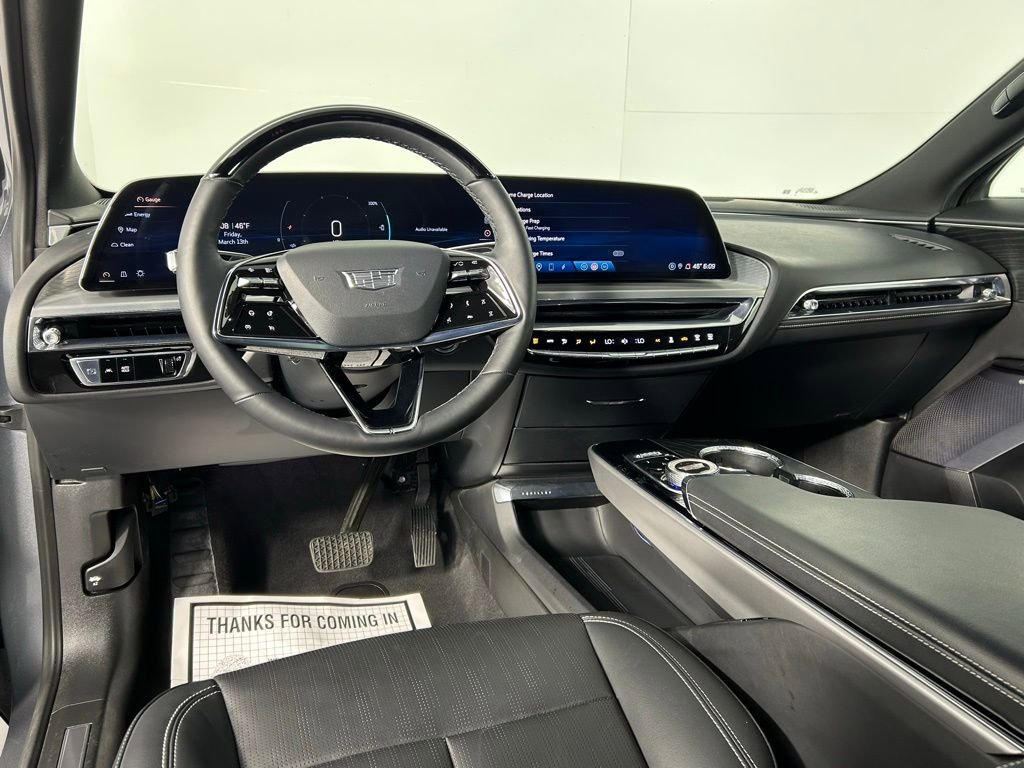 Used 2023 Cadillac Lyriq AWD image 19