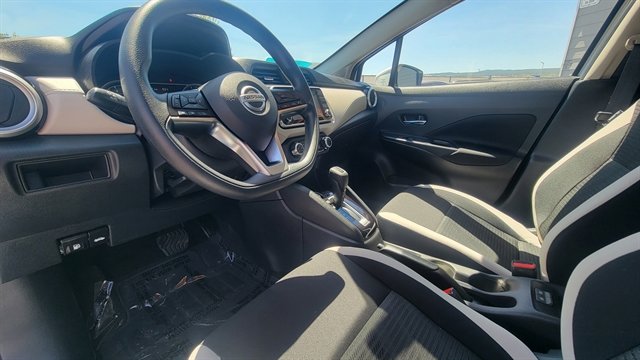 Used 2022 Nissan Versa SV w/ Trunk Package FWD image 20