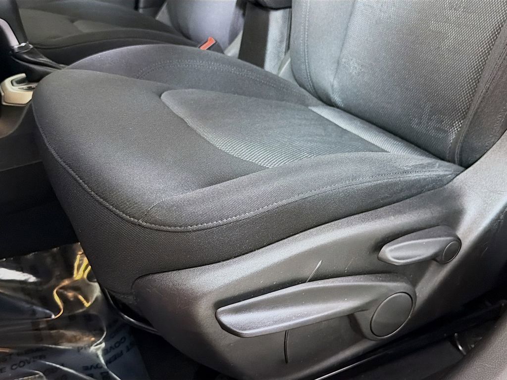 Used 2017 Jeep Renegade Latitude image 20