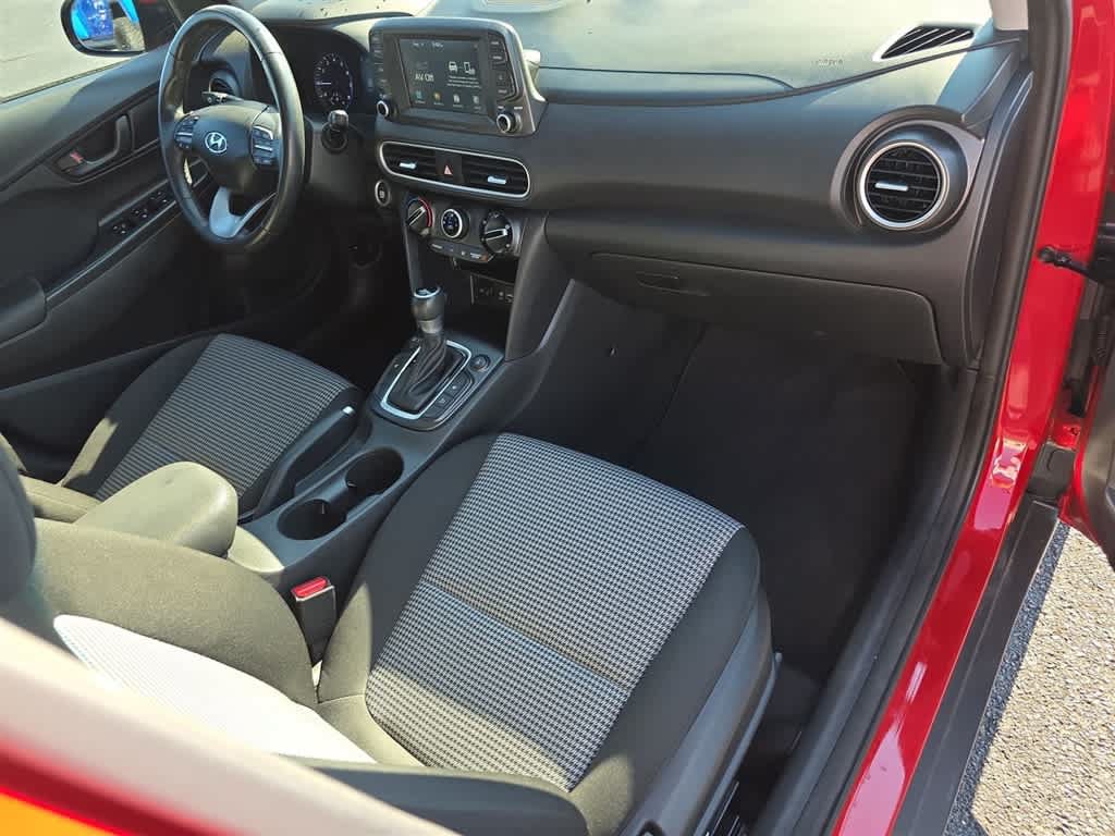 Used 2020 Hyundai Kona SEL Plus AWD/4WD image 11