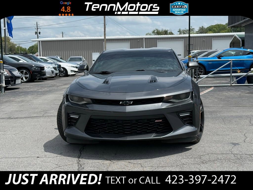 Used 2016 Chevrolet Camaro SS RWD image 2