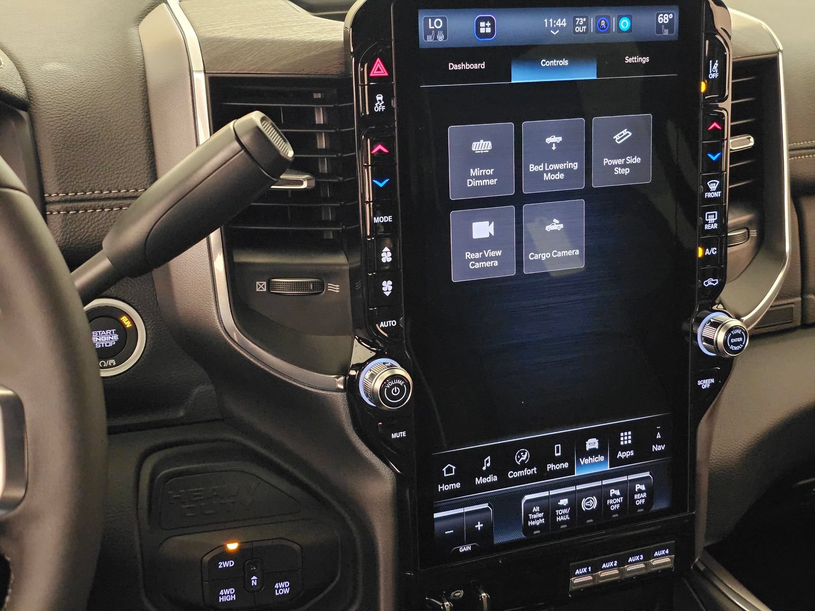 New 2026 RAM 3500 Laramie AWD/4WD image 11