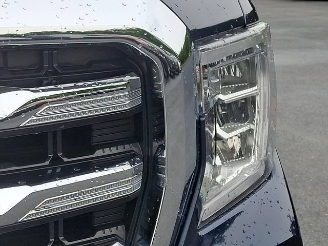 Used 2022 GMC Sierra 1500 SLE AWD/4WD image 12