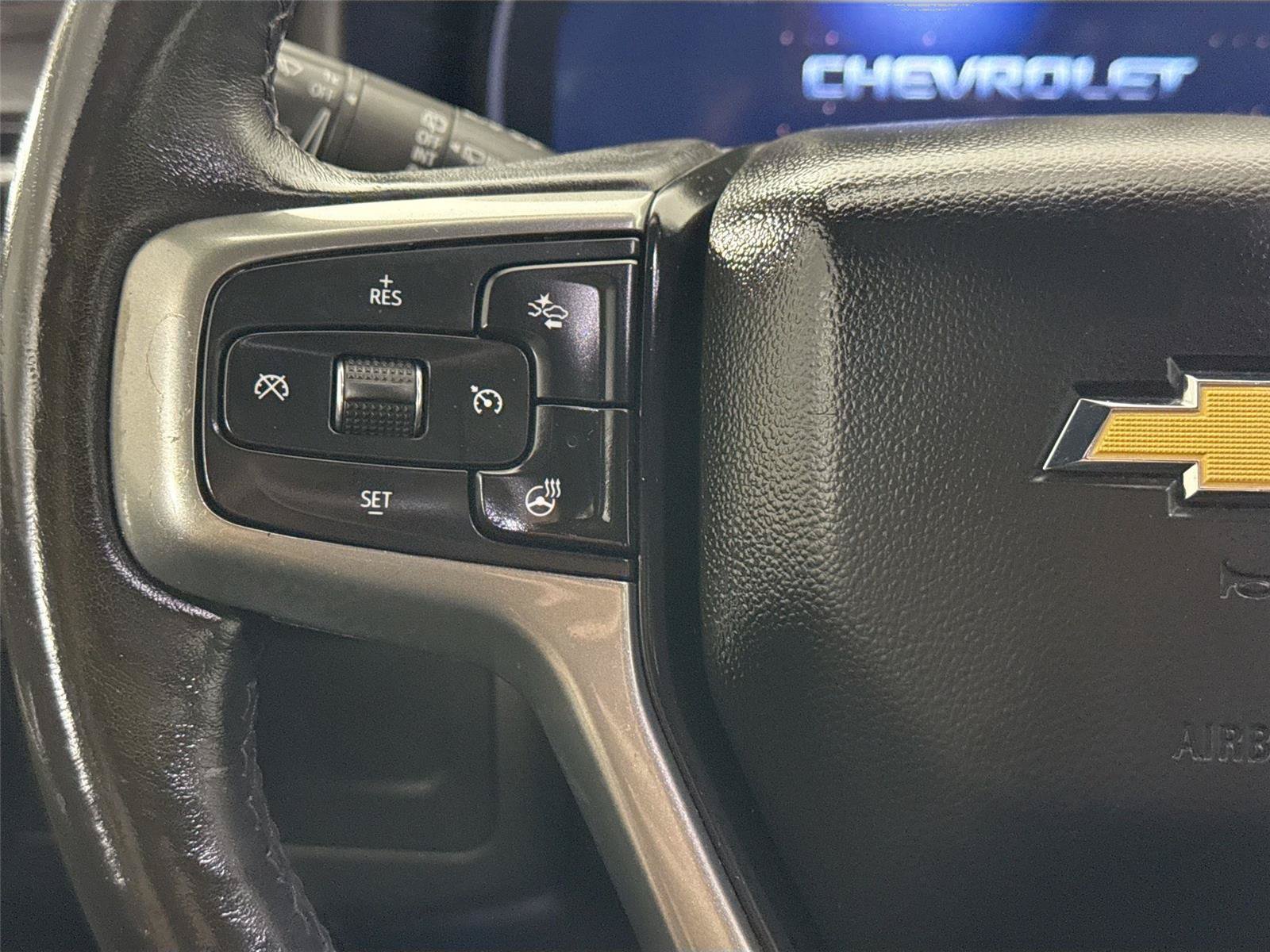 Used 2022 Chevrolet Tahoe LT w/ Luxury Package RWD image 18