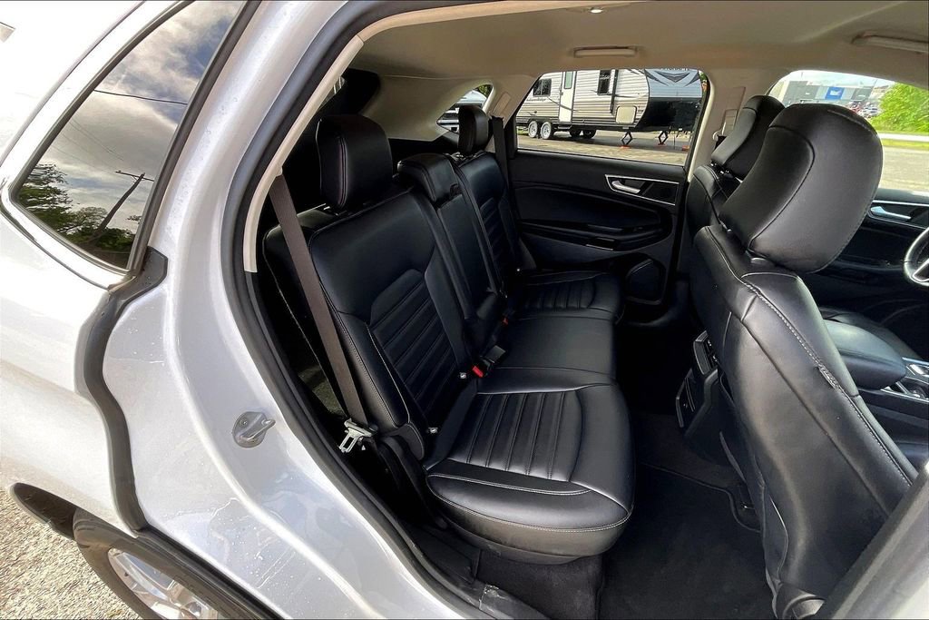 Used 2023 Ford Edge SEL AWD/4WD image 29