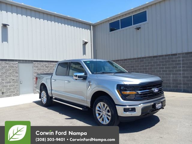 New 2025 Ford F150 XLT w/ Equipment Group 302A MID