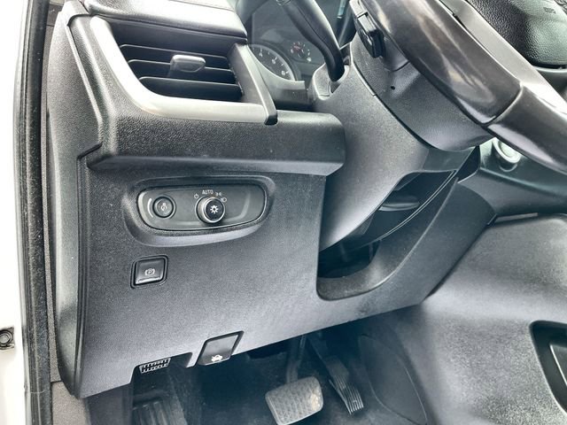 Used 2018 GMC Terrain SLE w/ Driver Convenience Package image 18