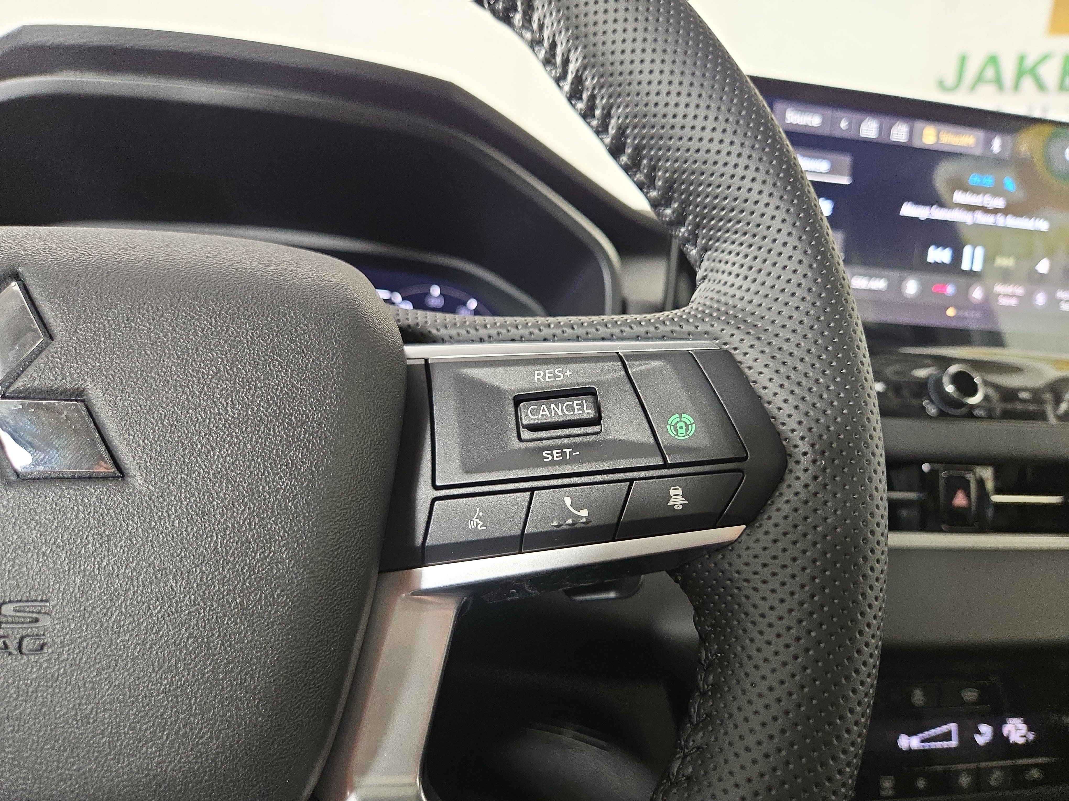 New 2026 Mitsubishi Outlander SE AWD/4WD image 16