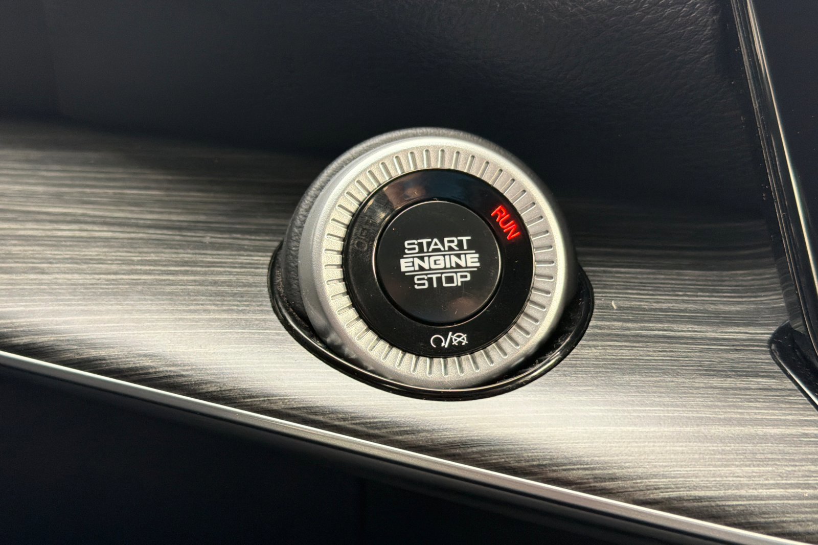 Used 2024 Jeep Wagoneer Series II w/ Flexible Seating Group image 23