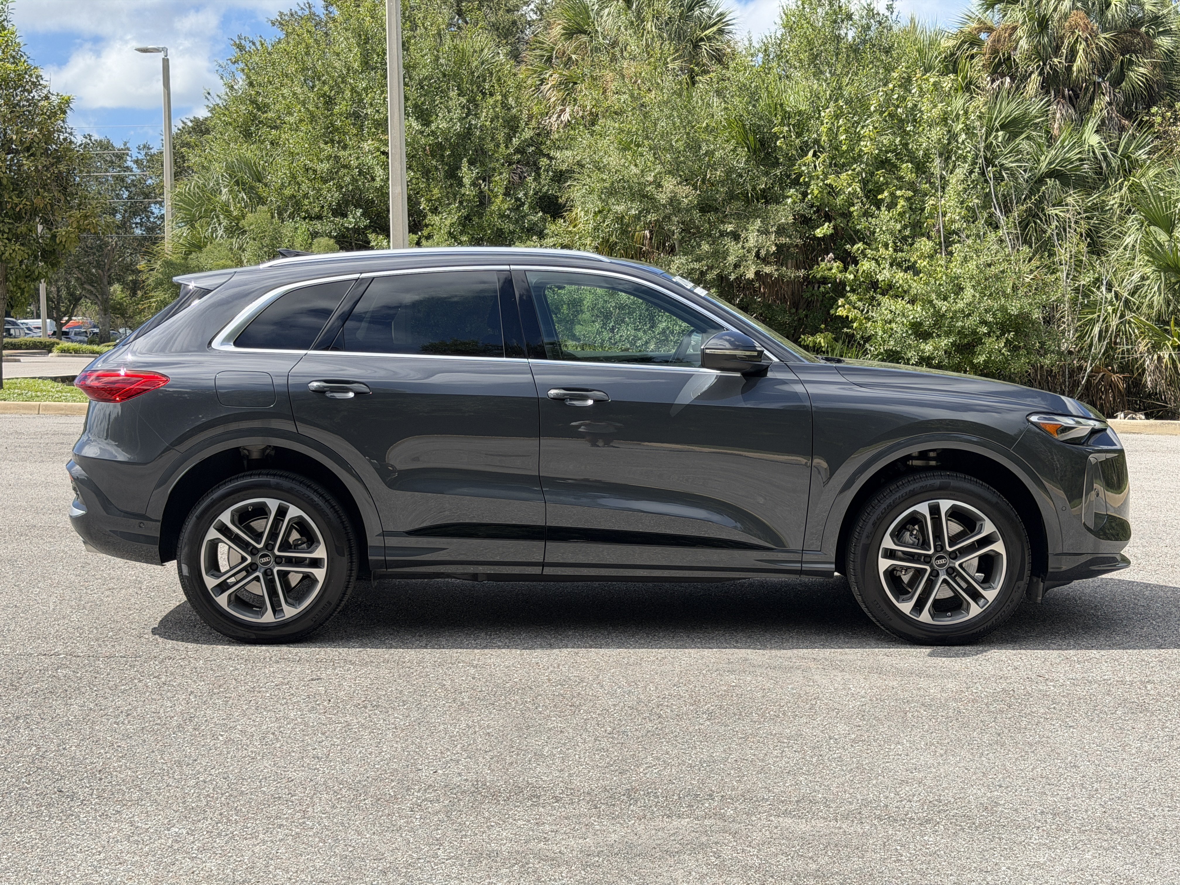 Certified 2026 Audi Q5 Premium AWD/4WD image 8