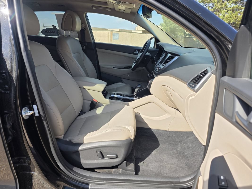 Used 2017 Hyundai Tucson Limited w/ Limited Ultimate Package 03 FWD image 23