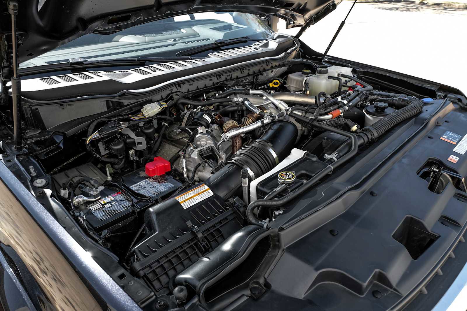 Used 2025 Ford F450 Platinum w/ Platinum Plus Package image 49