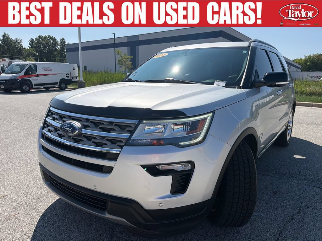 Used 2018 Ford Explorer XLT w/ Equipment Group 202A FWD image 8