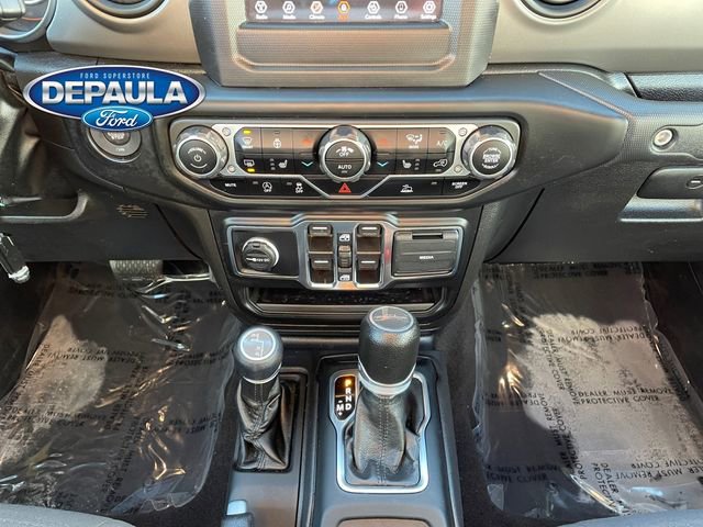 Used 2022 Jeep Gladiator Sport image 14
