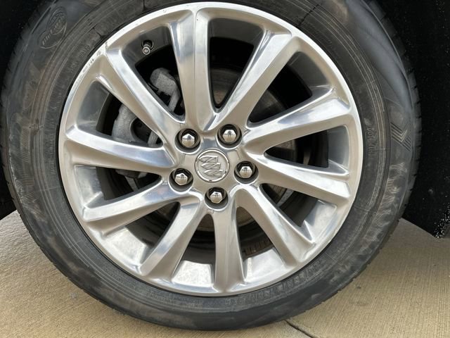 Used 2019 Buick Envision Essence FWD image 21