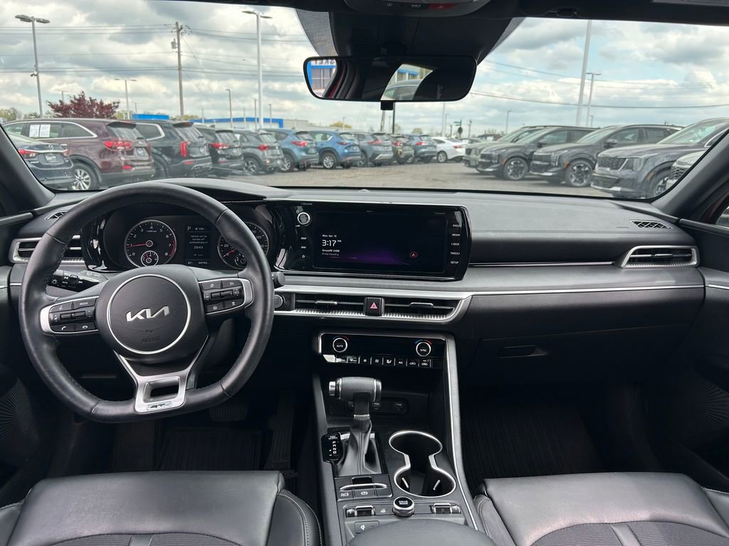 Used 2023 Kia K5 GT-Line w/ GT-Line Premium Package image 9