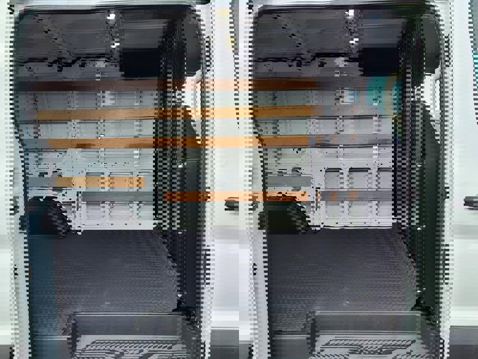 Used 2024 Ford Transit 250 Low Roof w/ Exterior Upgrade Package image 10