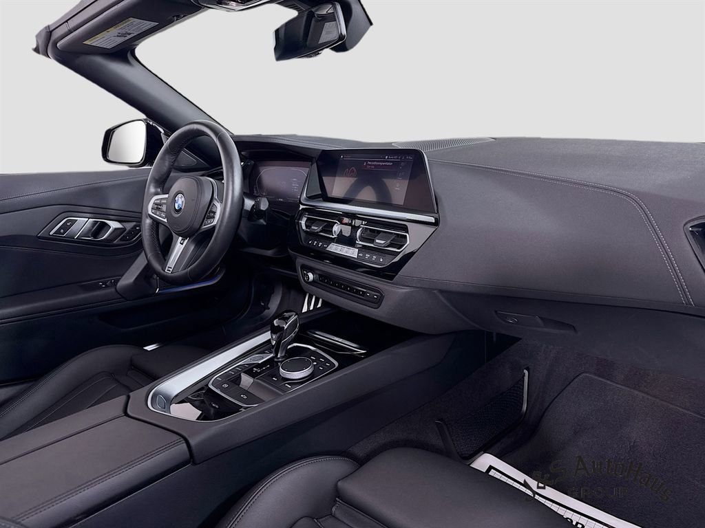 Used 2025 BMW Z4 sDrive30i image 35