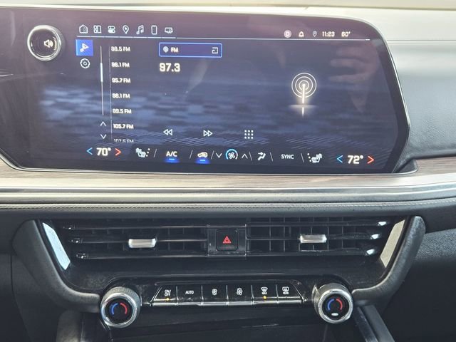 Used 2025 Chevrolet Suburban Z71 image 22