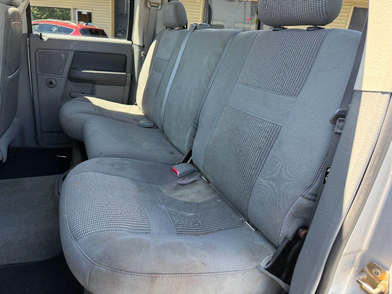 Used 2006 Dodge Ram 2500 Truck SLT AWD/4WD image 30