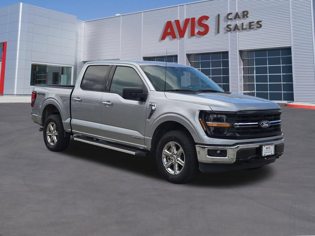 Used 2025 Ford F150 XLT w/ Equipment Group 301A Standard AWD/4WD image 3
