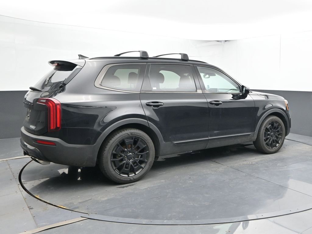 Used 2021 Kia Telluride SX w/ SX Prestige Package AWD/4WD image 3