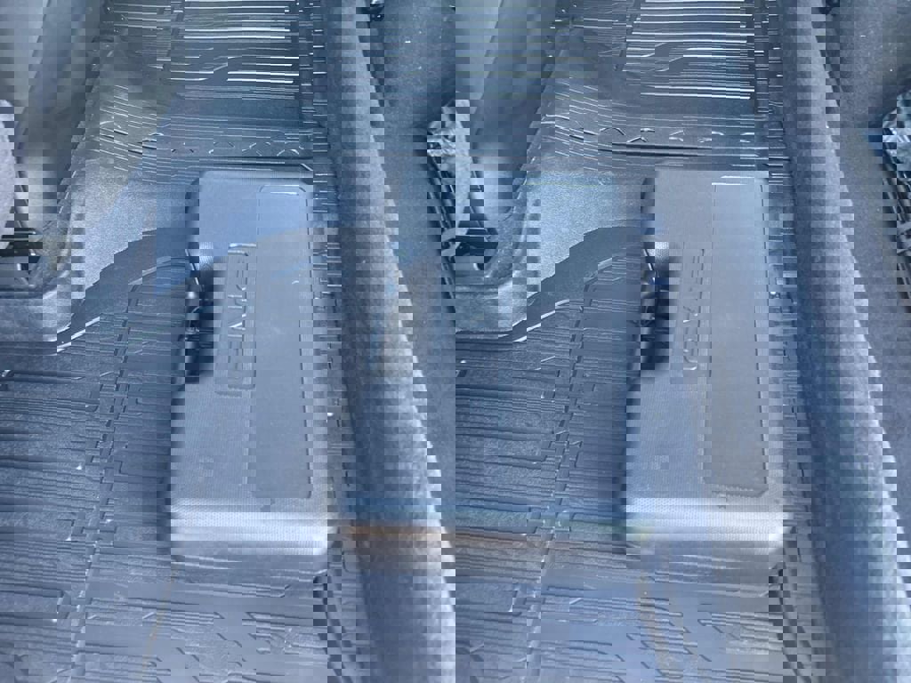 New 2026 GMC Sierra 2500 SLT w/ SLT Premium Package image 44