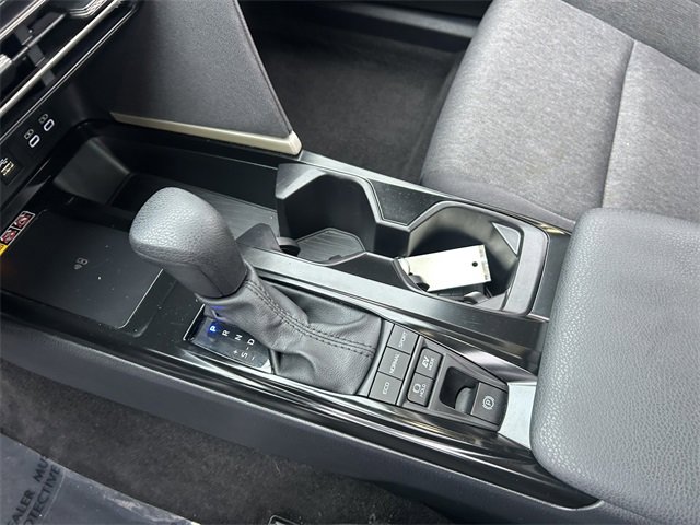 Used 2025 Toyota Camry LE image 17