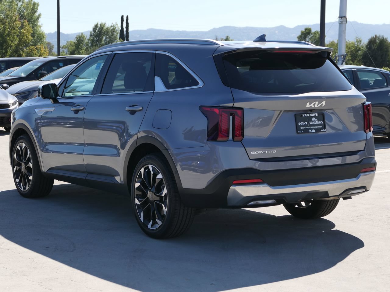 Used 2024 Kia Sorento SX FWD image 5