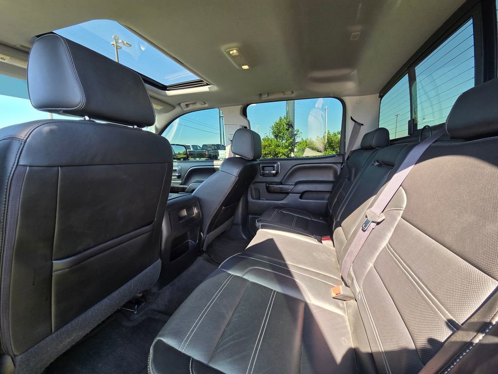 Used 2016 GMC Sierra 1500 Denali w/ Denali Ultimate Package AWD/4WD image 28