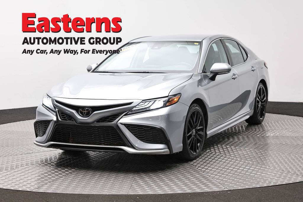 Used 2023 Toyota Camry XSE image 1