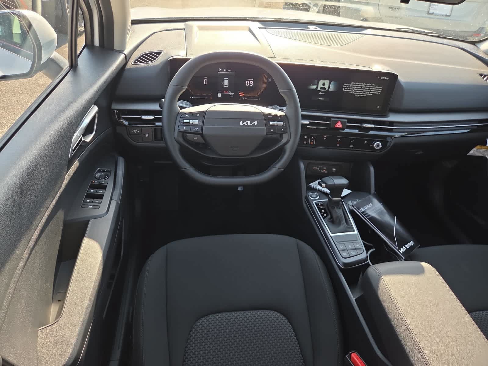 New 2026 Kia Sportage LX w/ LX Convenience Package FWD image 7