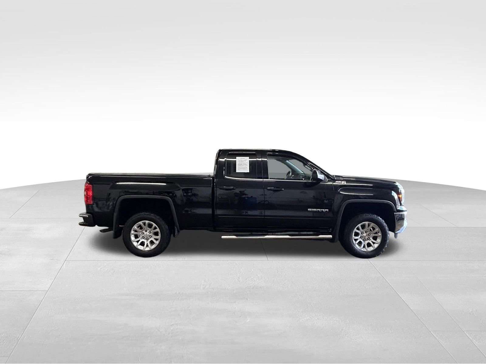 Used 2018 GMC Sierra 1500 SLE w/ SLE Value Package image 7