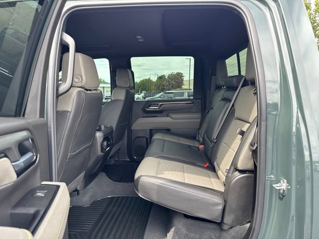 Used 2026 Chevrolet Silverado 2500 ZR2 w/ LPO, Dark Essentials Package AWD/4WD image 16