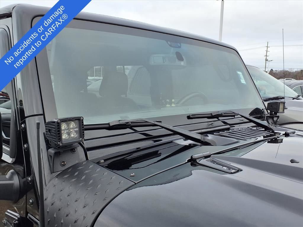 Used 2016 Jeep Wrangler Unlimited Rubicon image 11