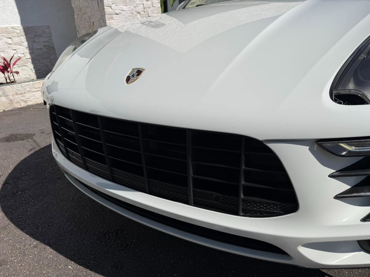 Used 2015 Porsche Macan S image 5