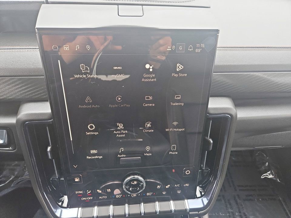 New 2026 GMC Yukon AT4 w/ AT4 Premium Plus Package image 24