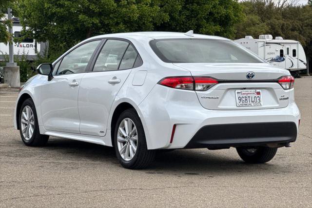 Certified 2023 Toyota Corolla LE w/ LE Convenience Package AWD/4WD image 6