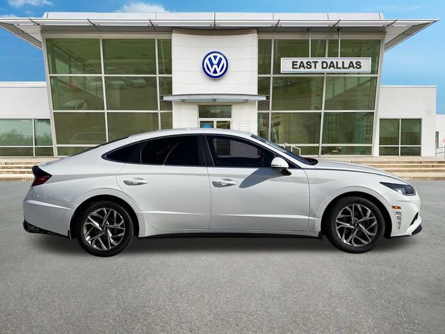 Used 2023 Hyundai Sonata SEL image 2