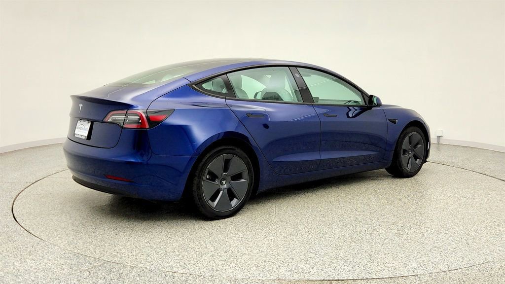Used 2023 Tesla Model 3 Standard Range RWD image 5