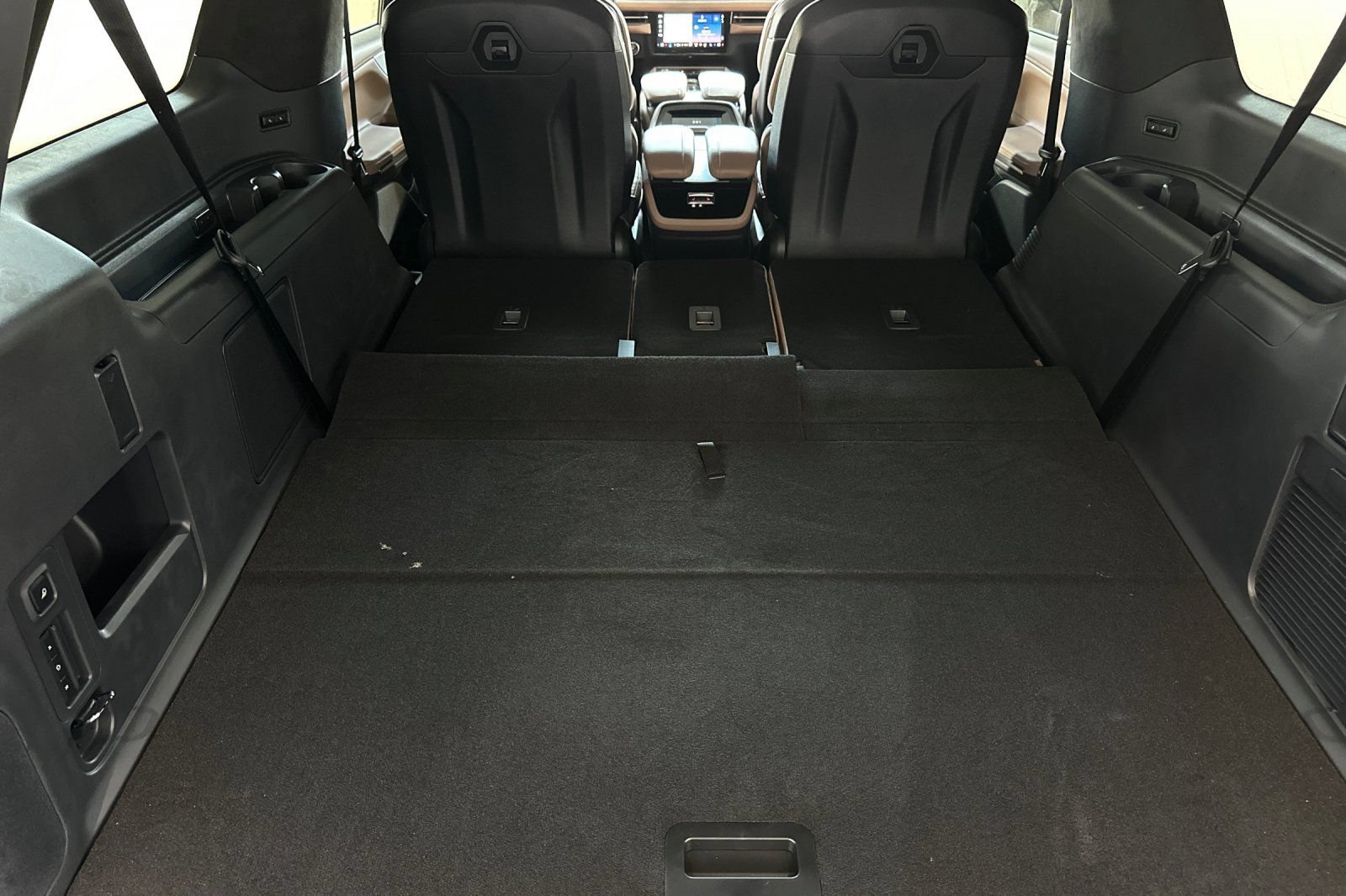 New 2026 Lincoln Navigator L Black Label AWD/4WD image 16