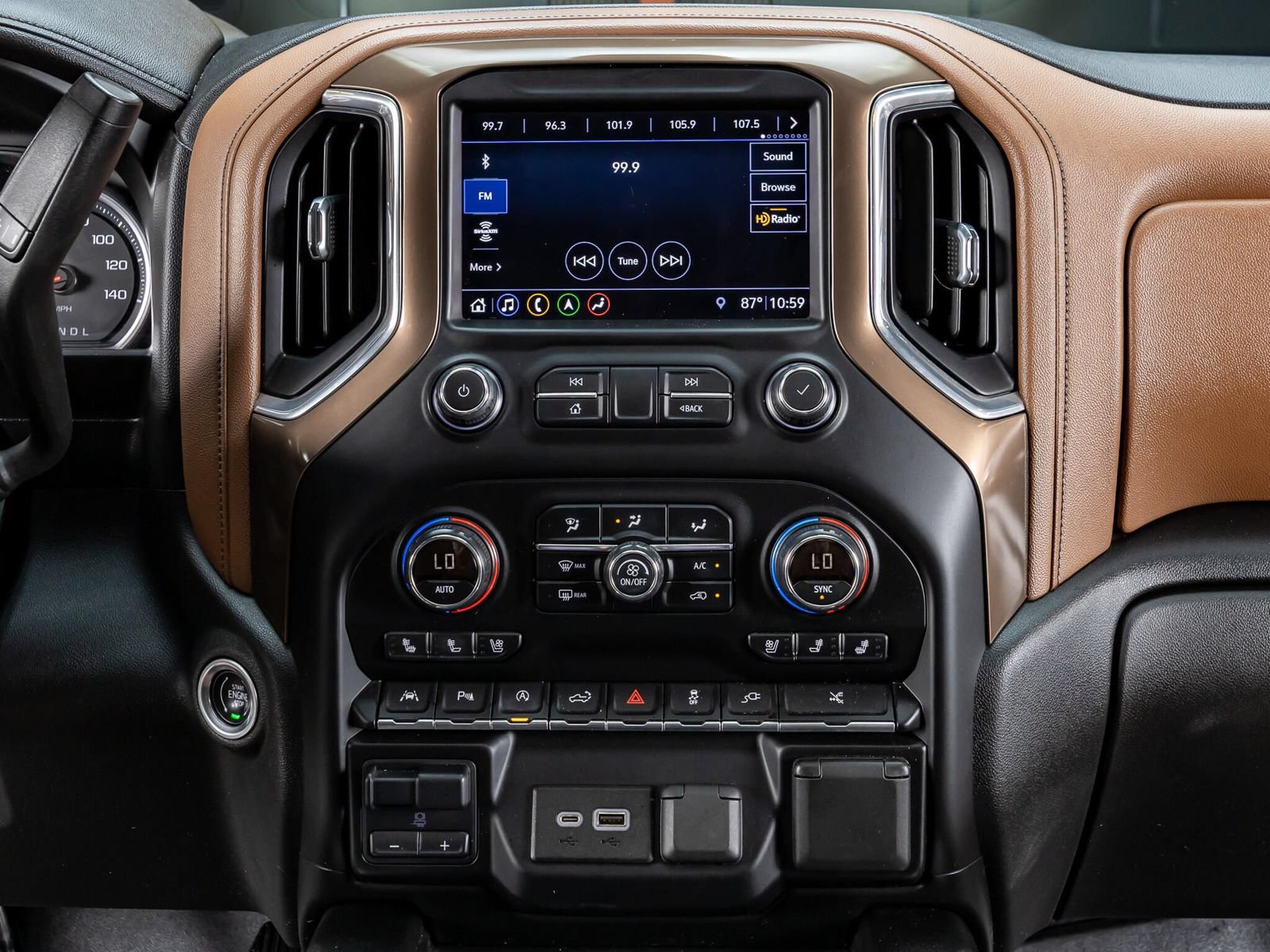 Used 2019 Chevrolet Silverado 1500 High Country AWD/4WD image 20