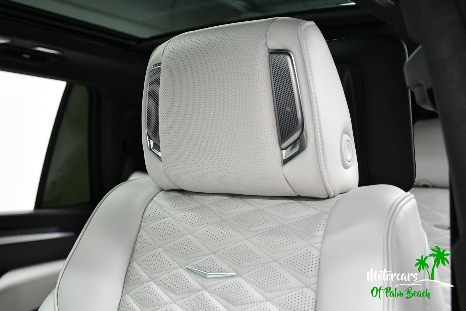 Used 2026 Cadillac Escalade V w/ LPO, ONYX Package image 23