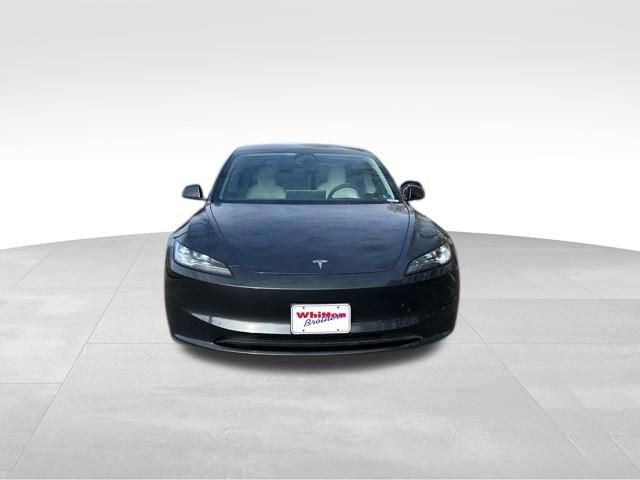Used 2024 Tesla Model 3 Standard Range image 3