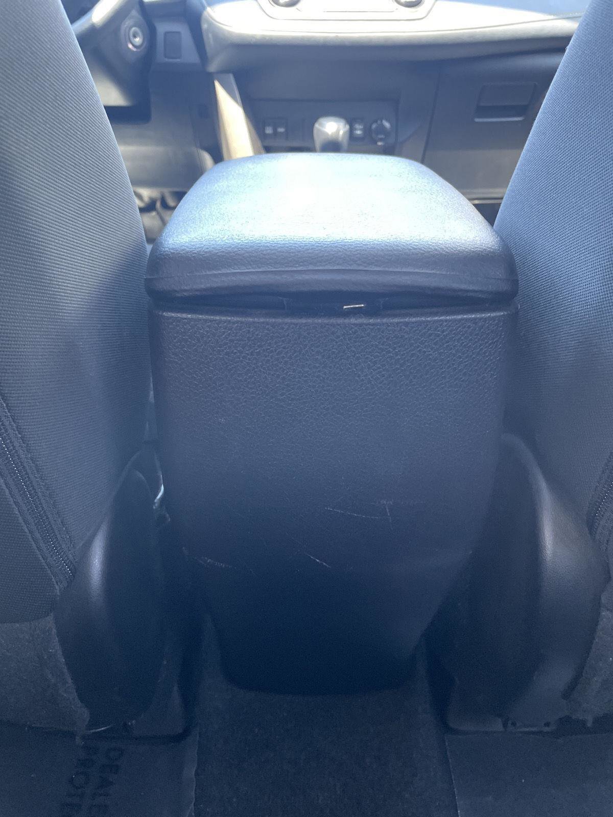 Used 2015 Toyota RAV4 XLE AWD/4WD image 24