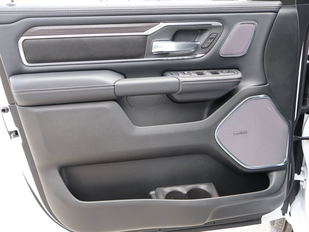 New 2026 RAM 1500 Laramie w/ Night Edition AWD/4WD image 19